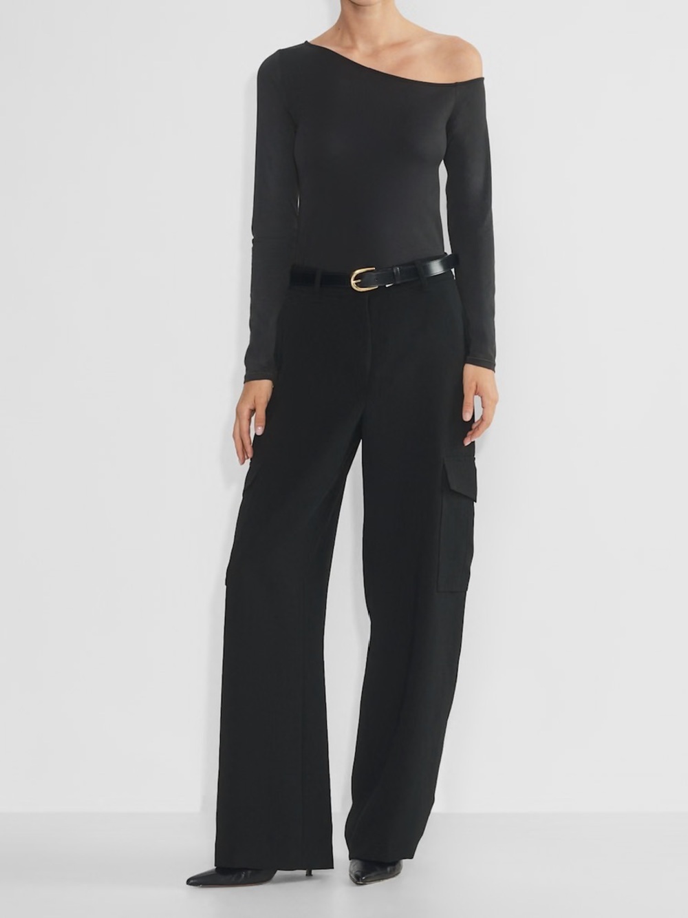 Aritzia Wilfred Bridger Cargo Pant Wide-Leg Trouser In Black Sz 12 Style 113319